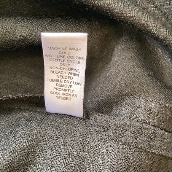 Cato solid black midi v neck A line short sleeve zip up 1950s little black dress - Picture 12 of 17